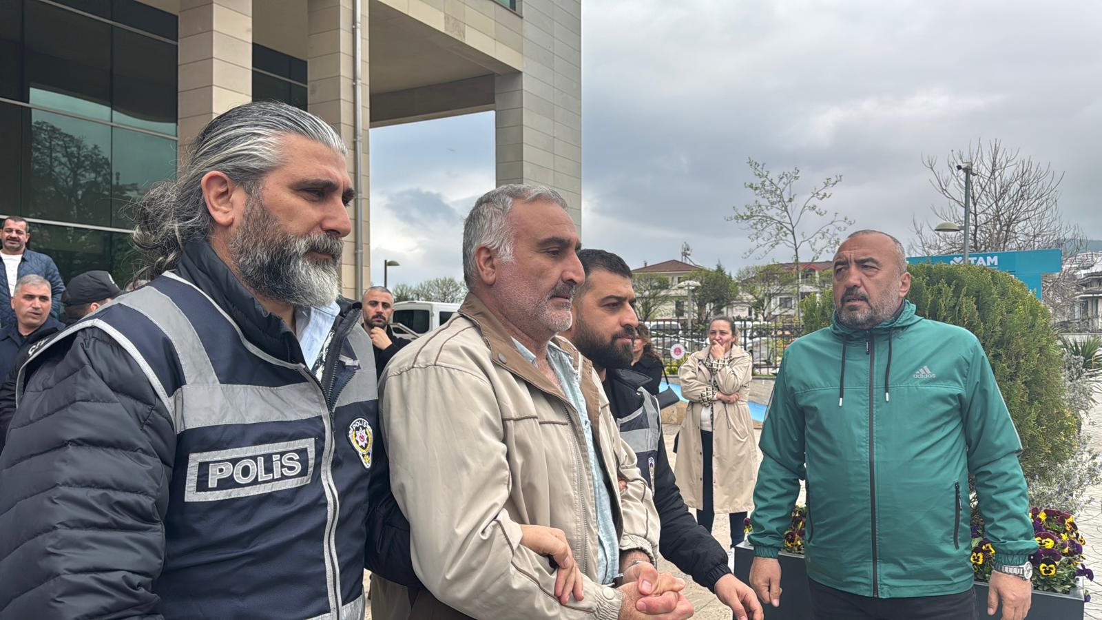 imza-standinda-chp-uyesini-bicaklayan-su-642531-190397.jpg