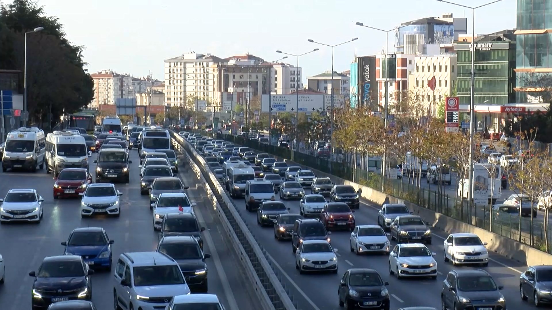 istanbul-istanbulda-trafik-yogunlugu-683004-202255.jpg