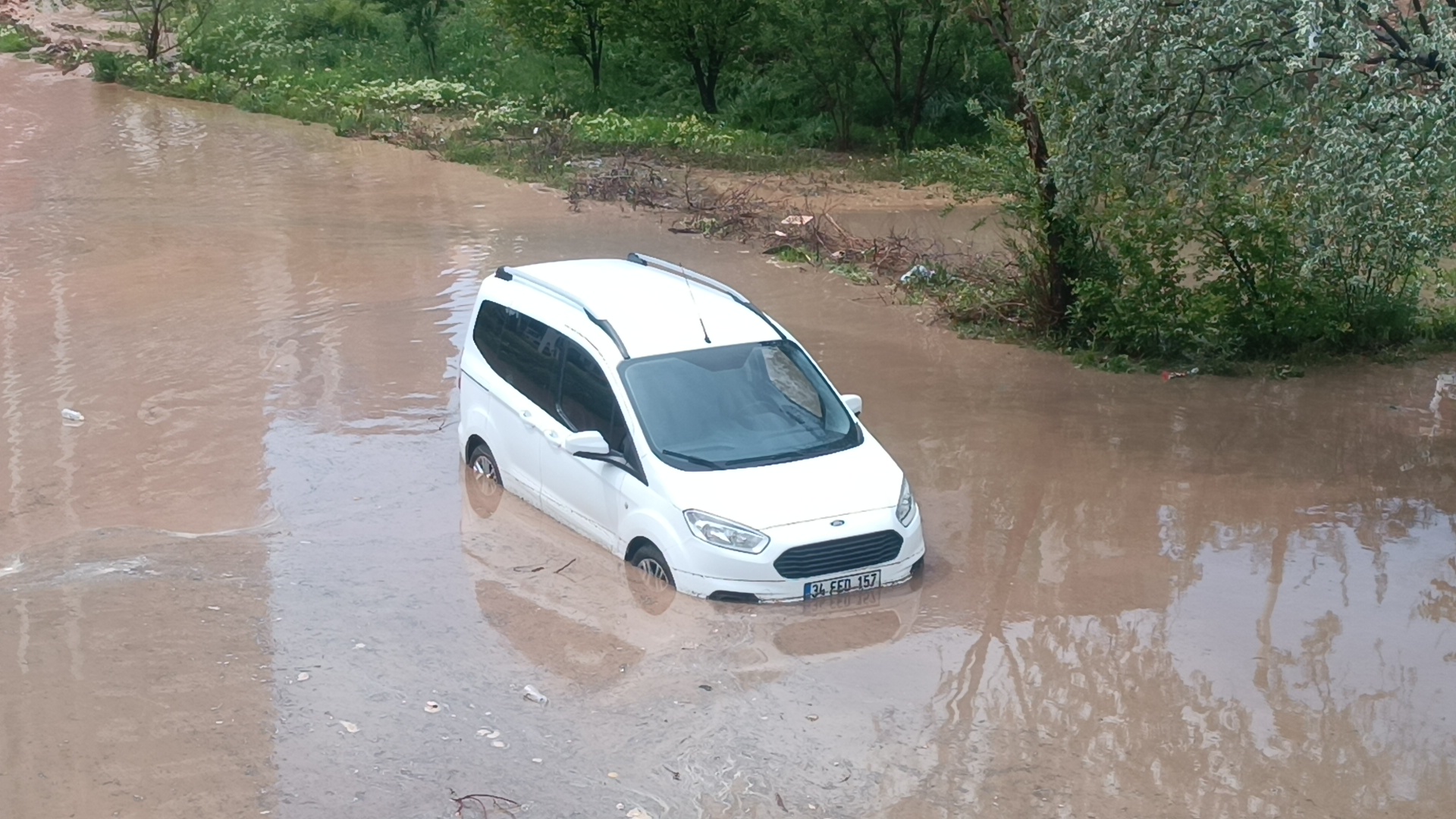 kirikkalede-saganak-taskinlara-neden-ol-689274-204196.jpg
