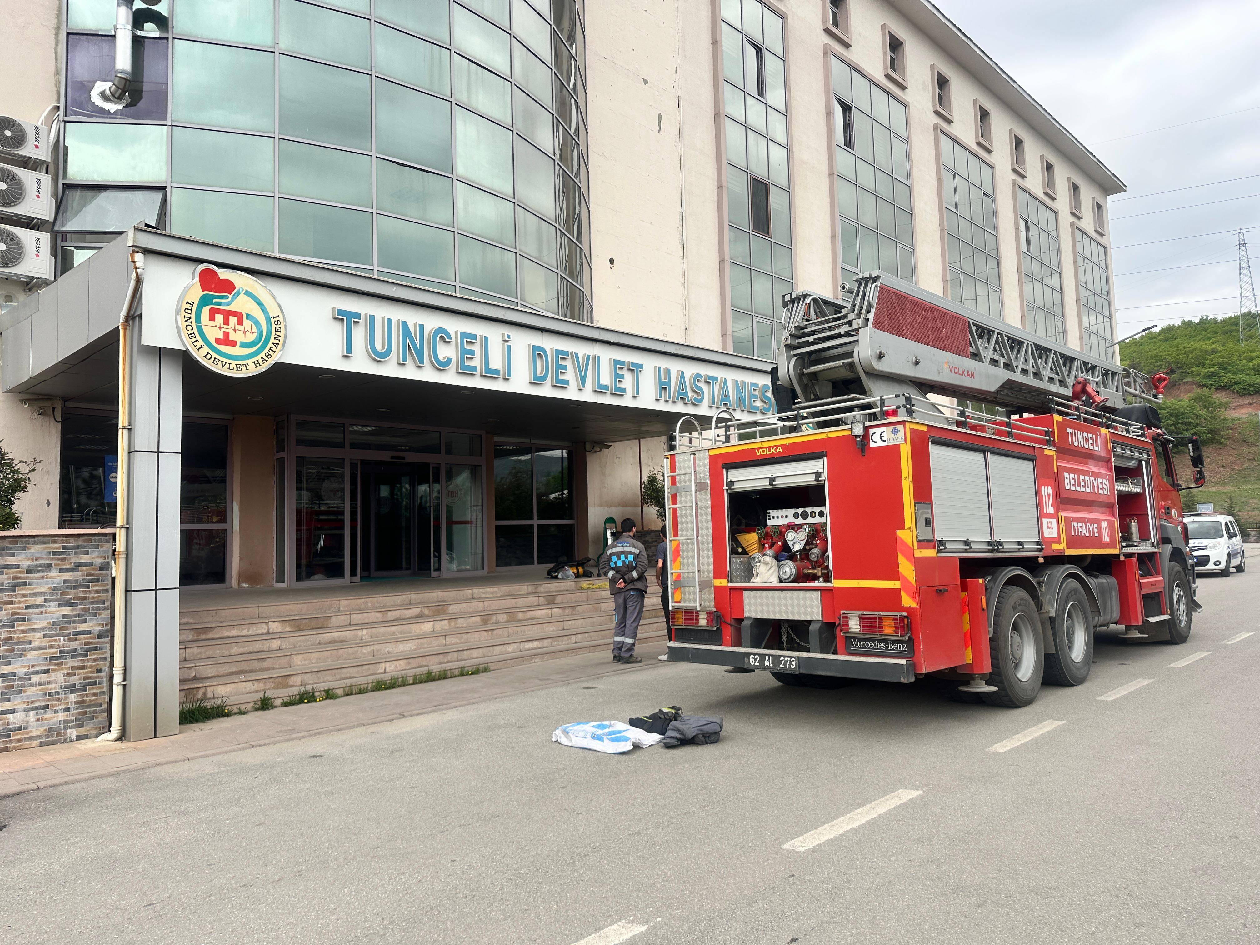 tunceli-devlet-hastanesinde-yangin-has-688192-203916.jpg