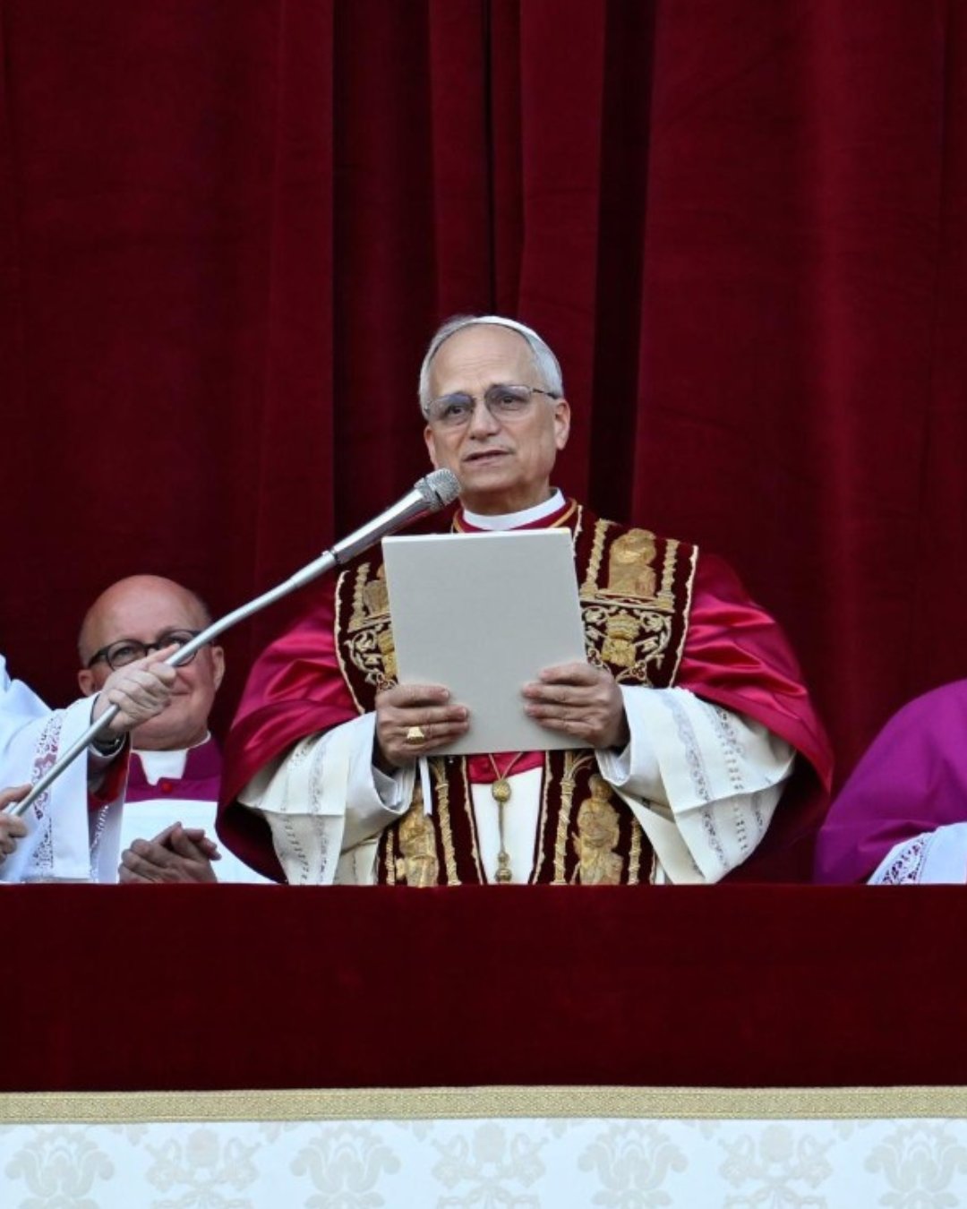 yeni-papa-abdli-kardinal-robert-prevost-702142-207879.jpg