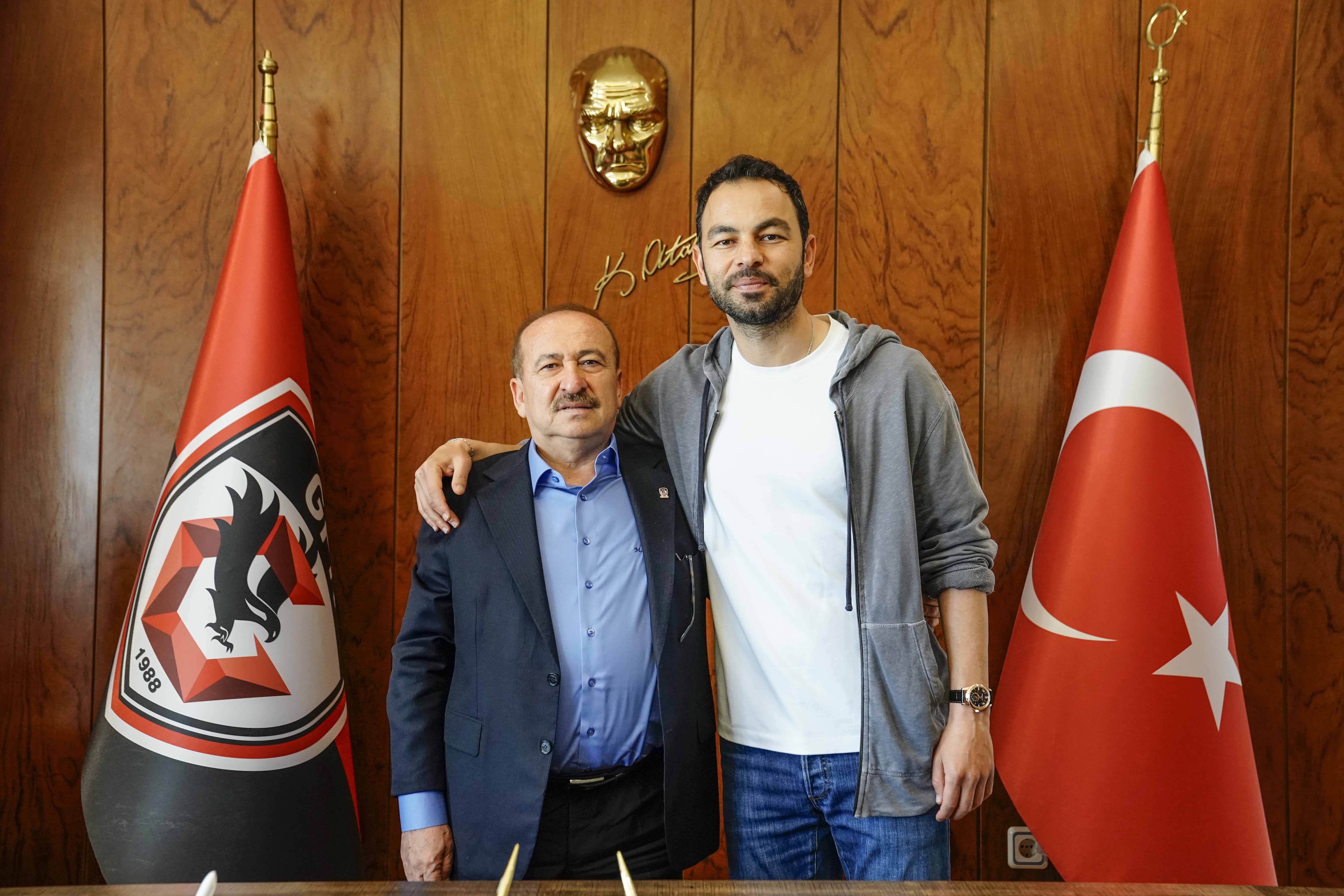 gaziantep-fkda-selcuk-inan-donemi-bitti-705245-208737.jpg