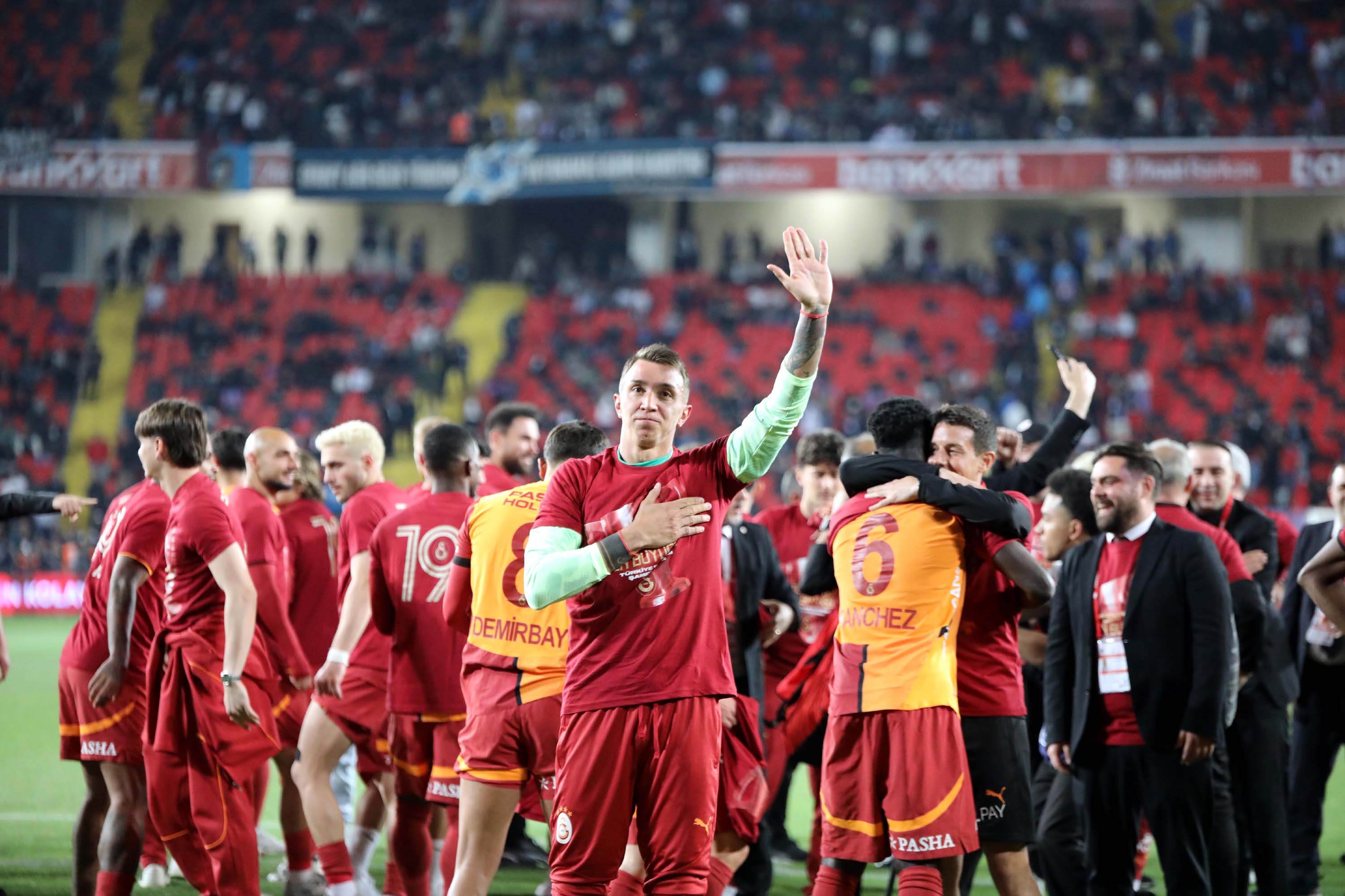galatasaray-ziraat-turkiye-kupasinin-1-712806-210900.jpg