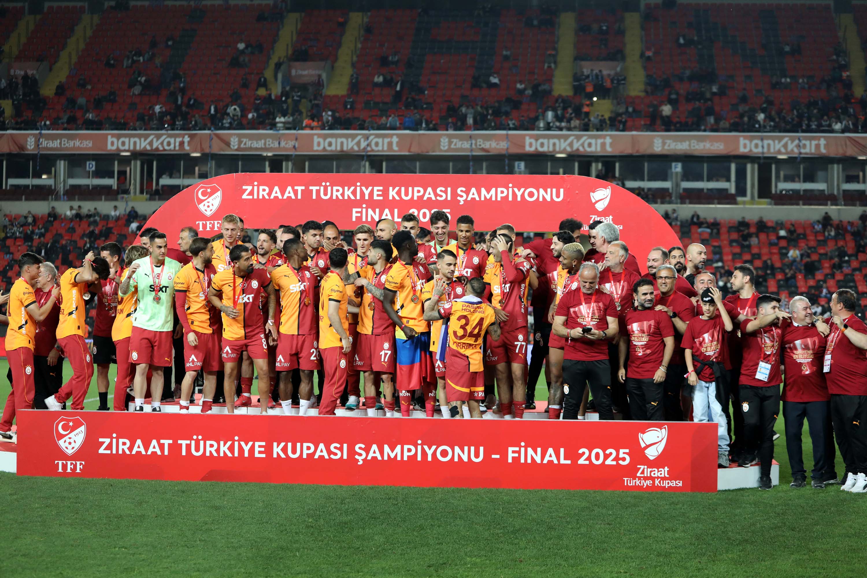 galatasaray-ziraat-turkiye-kupasinin-1-712825-210904.jpg