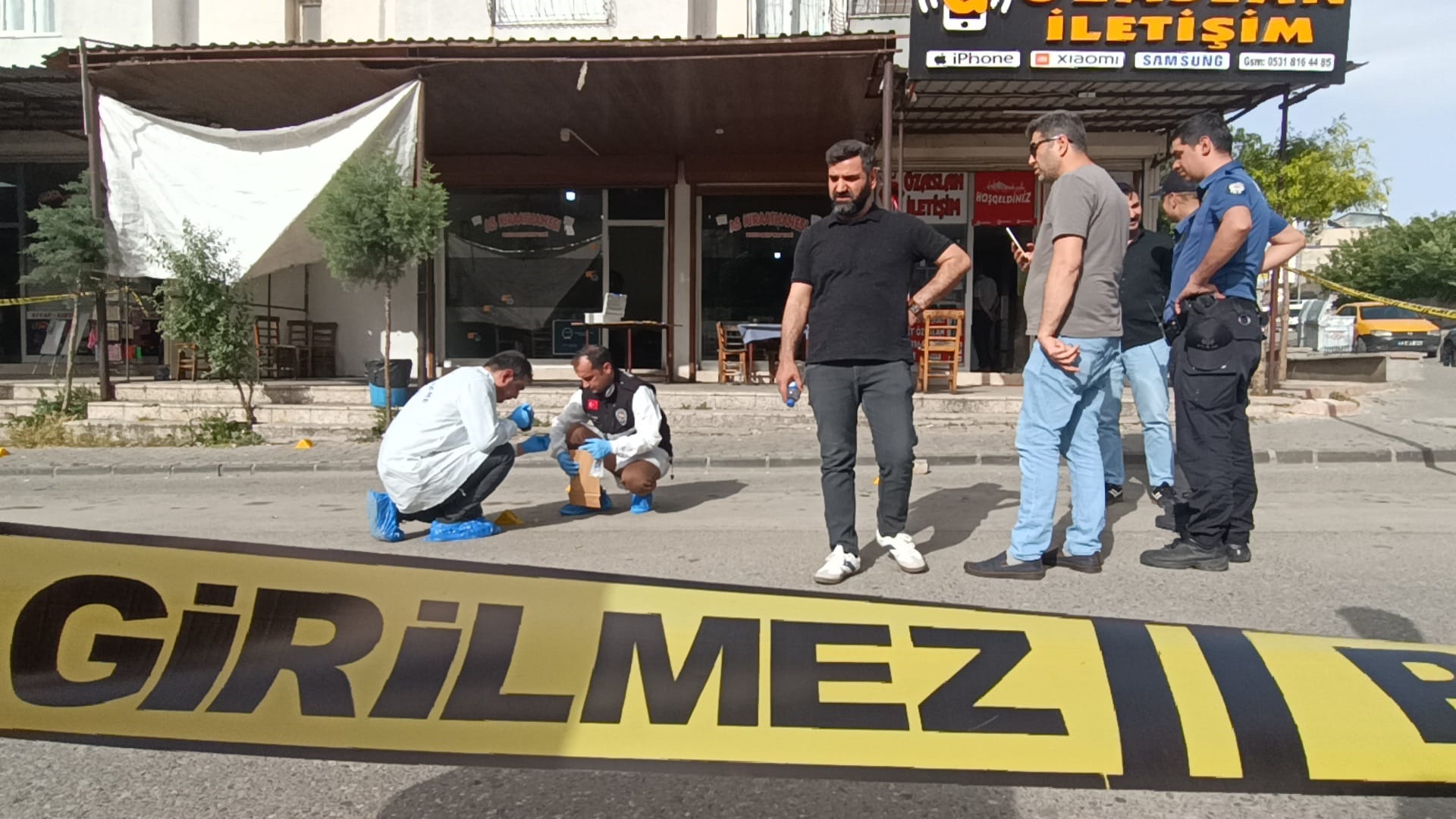 kahvehane-onunde-ugradigi-silahli-saldir-718205-212421-1.jpg