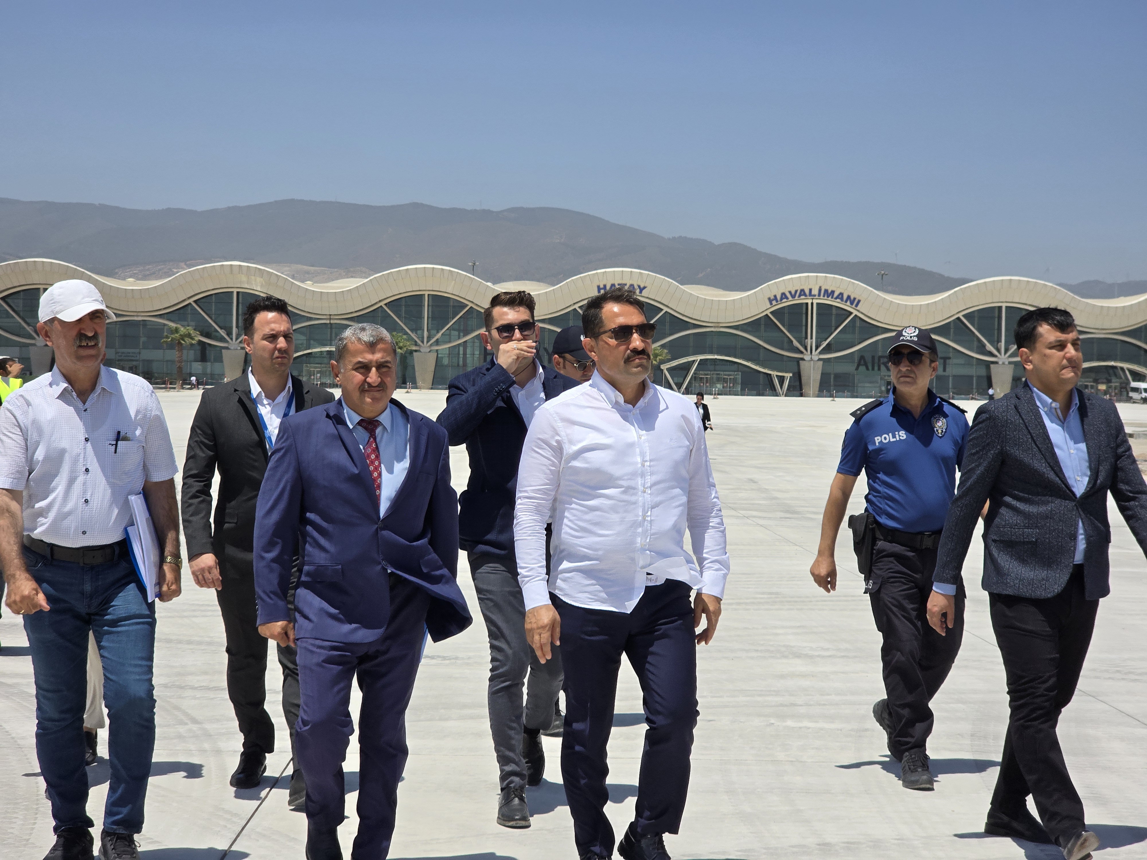 hatay-havalimani-1-ay-kapatilacak-729954-215720.jpg
