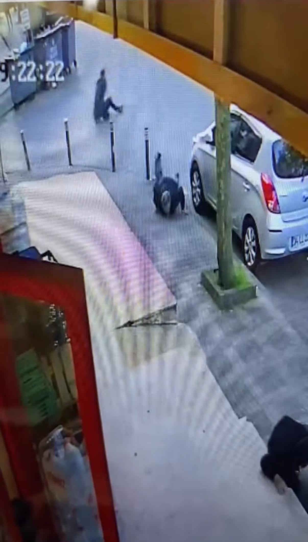 istanbul-umraniyede-motosikletli-sald-707547-209340.jpg