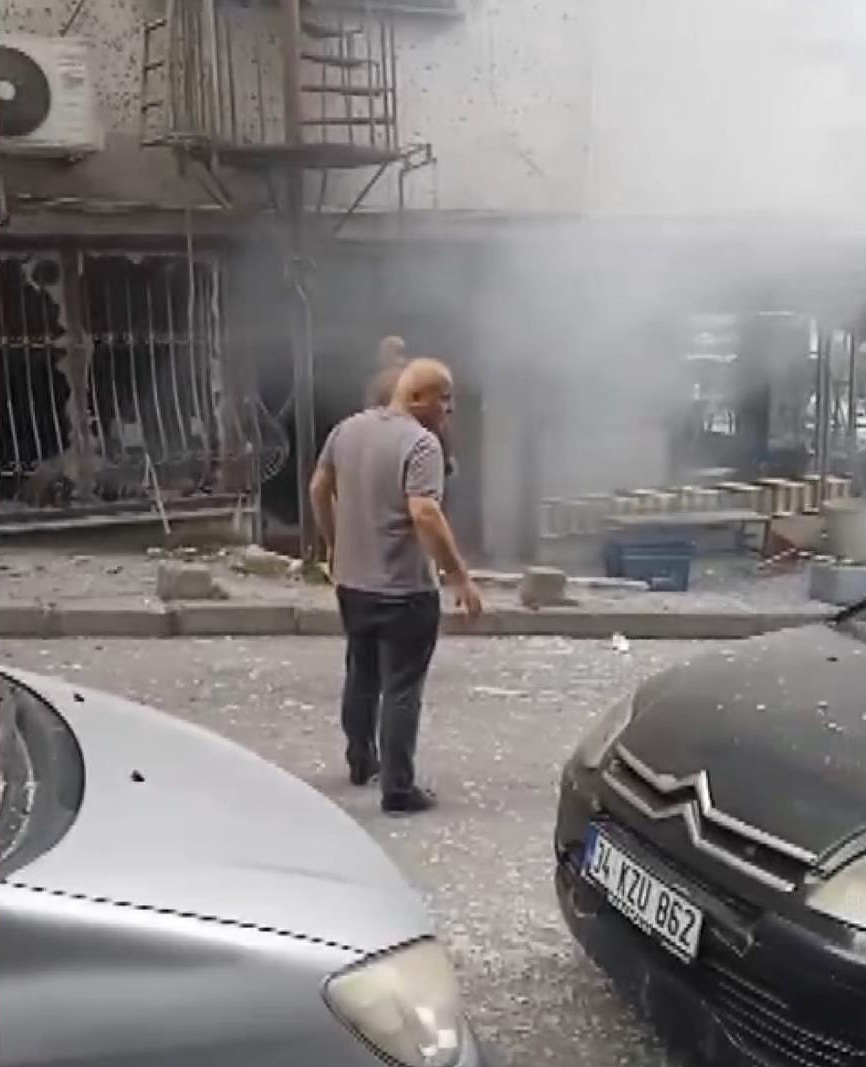 istanbul-gungorende-is-yerindeki-patla-736359-217470-1.jpg