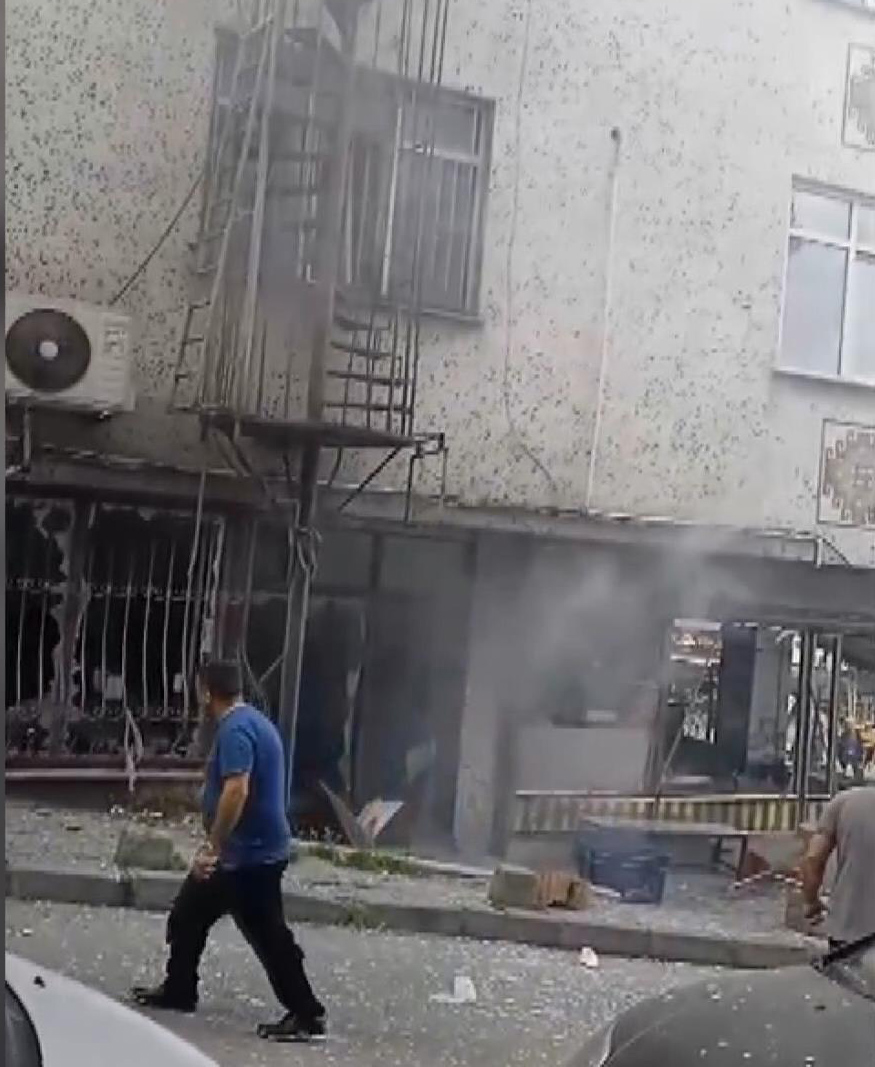 istanbul-gungorende-is-yerindeki-patla-736361-217470-1.jpg
