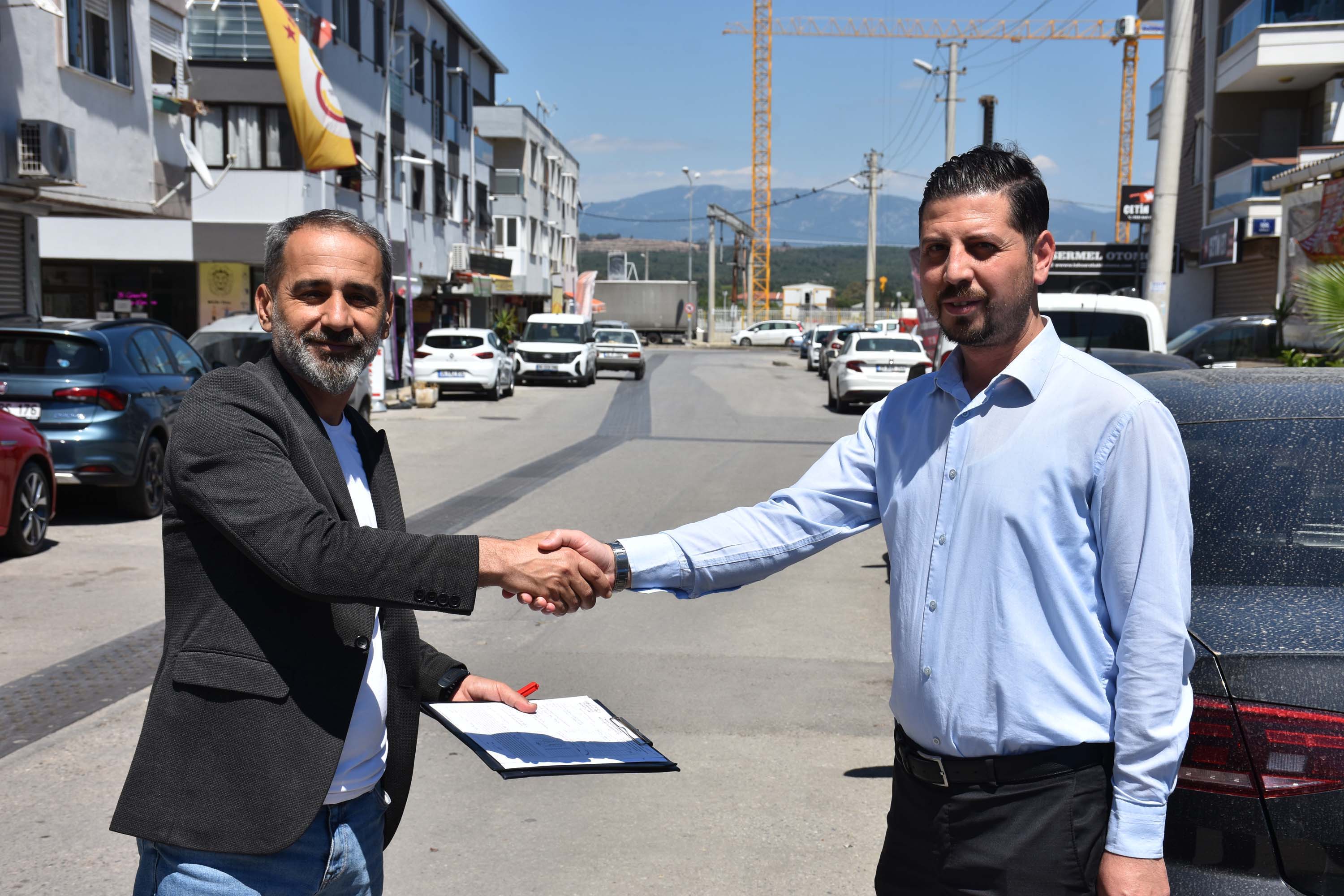 izmirde-bayram-oncesi-kiralik-arac-reze-742726-219296.jpg