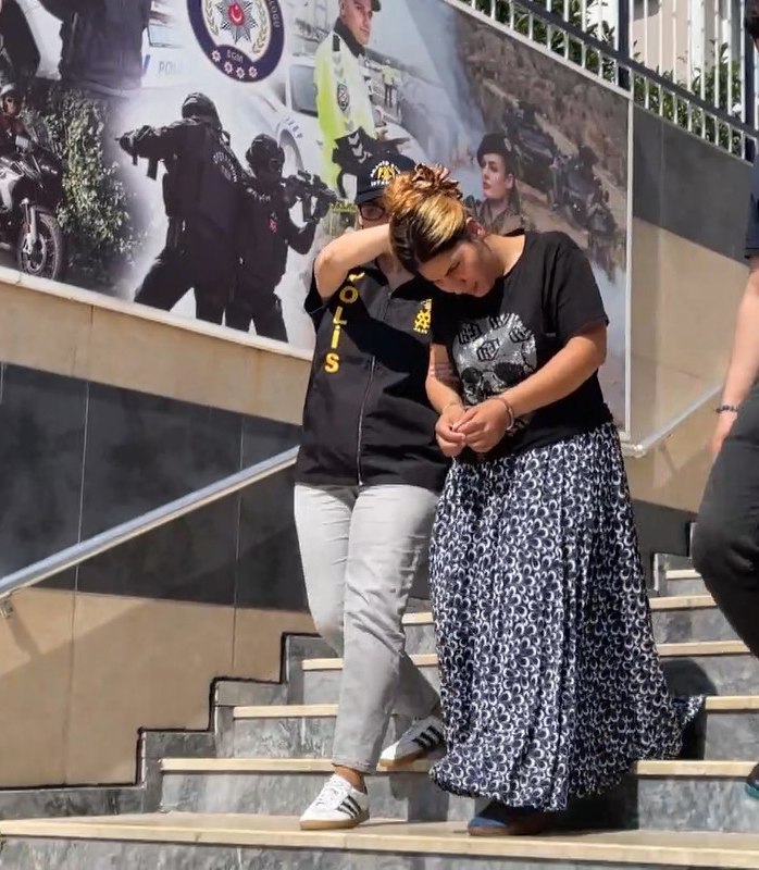 istanbul-istanbulda-5-kuyumcudan-3-mi-754477-222678.jpg