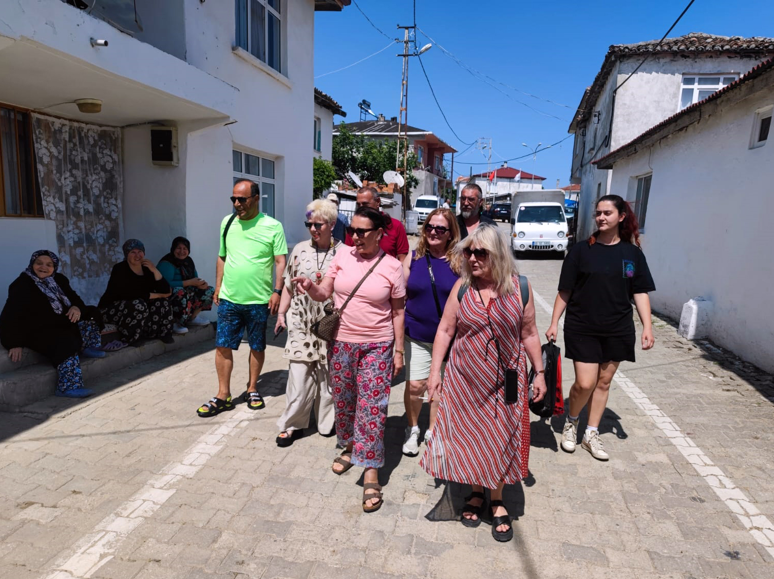 perihan-savas-sarkoyde-kiraz-hasadina-755941-223111.jpg