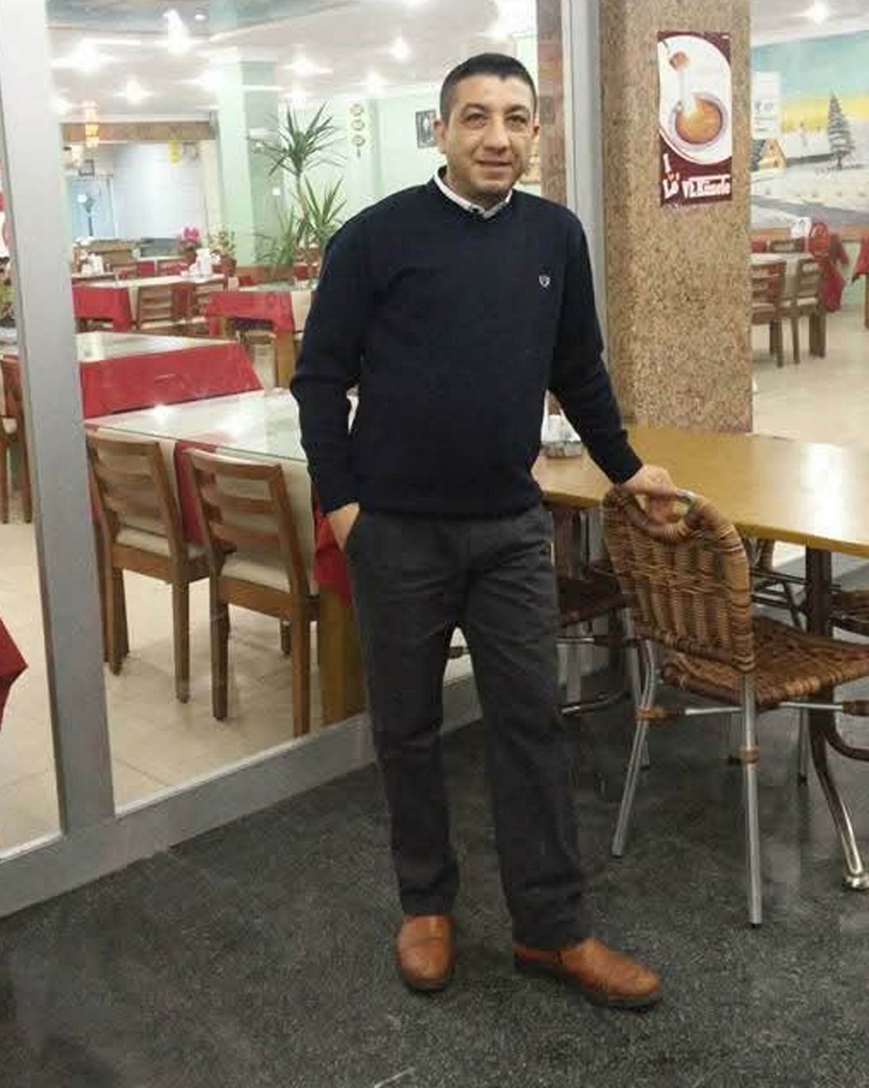 ayri-yasadigi-esini-yaralayip-mezarlikta-761550-224760.jpg