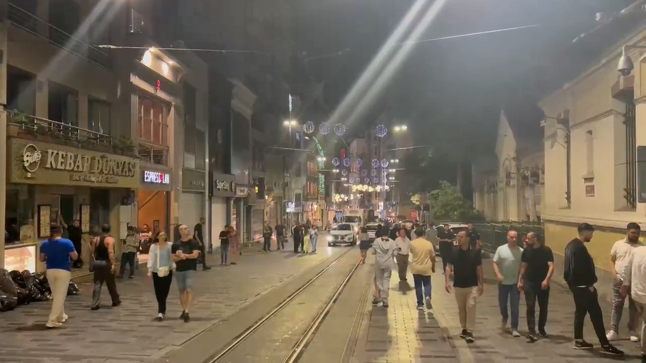 istanbul-buyukcekmece-aciklarinda-3-5-b-760897-224563.jpg