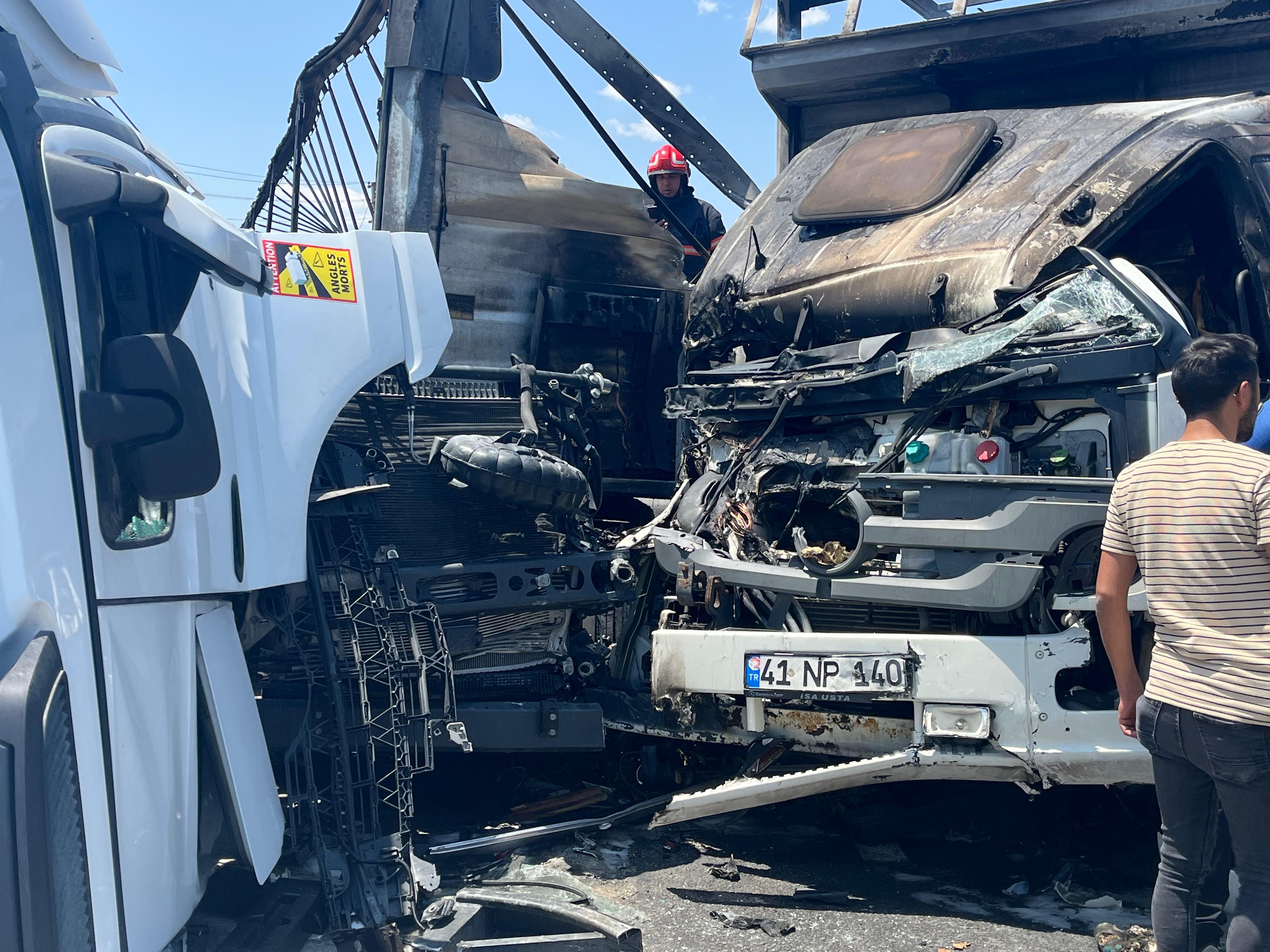 sakaryada-karsi-seride-gecen-tir-2-tir-770017-227434.jpg