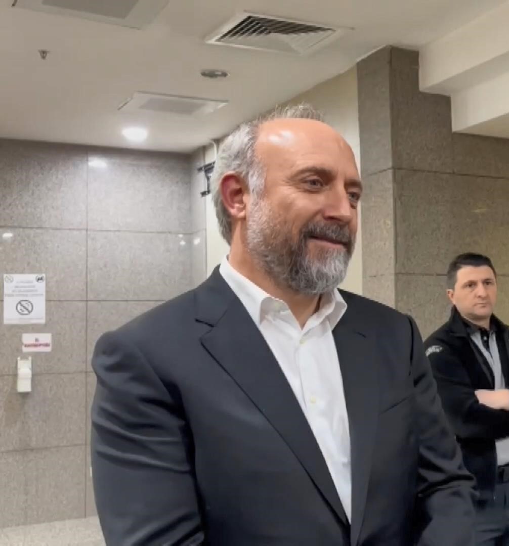 istanbul-halit-ergenc-ve-riza-kocaoglu-773262-228504.jpg