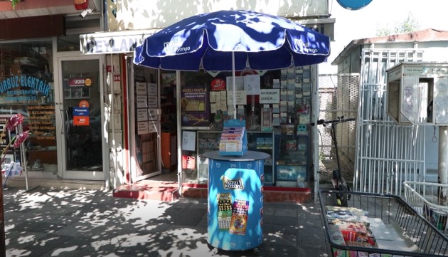 super-lotoda-6-bilen-bir-talihli-57-mil-773567-228581.jpg