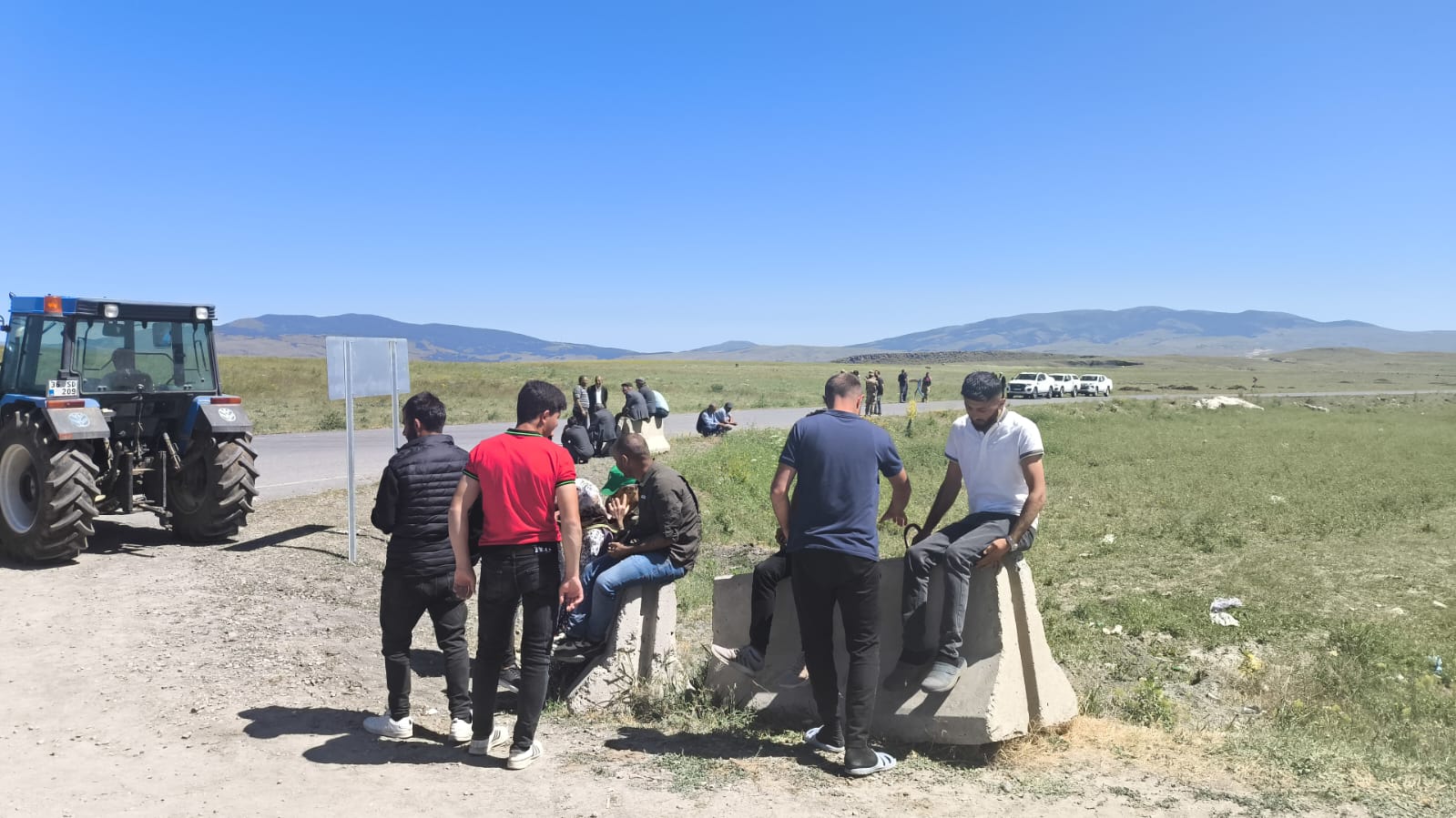 karsta-su-sikintisi-yasayan-koyluler-y-781578-231133.jpg