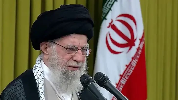 iran-lideri-hamaneyden-ateskes-sonrasi-785198-232301.jpg