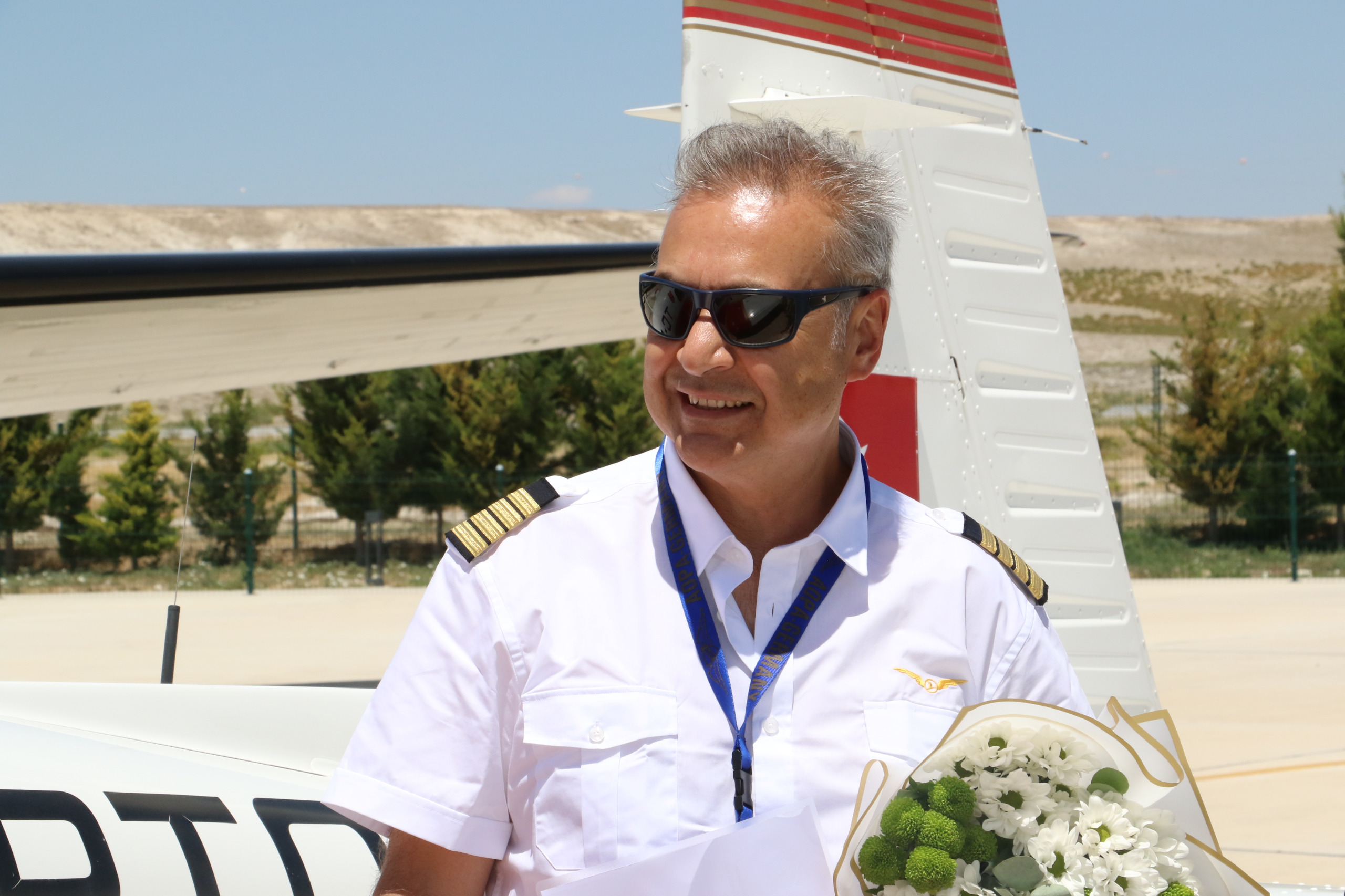 tek-motorlu-ucakla-dunya-turuna-cikan-pi-796165-235636.jpg