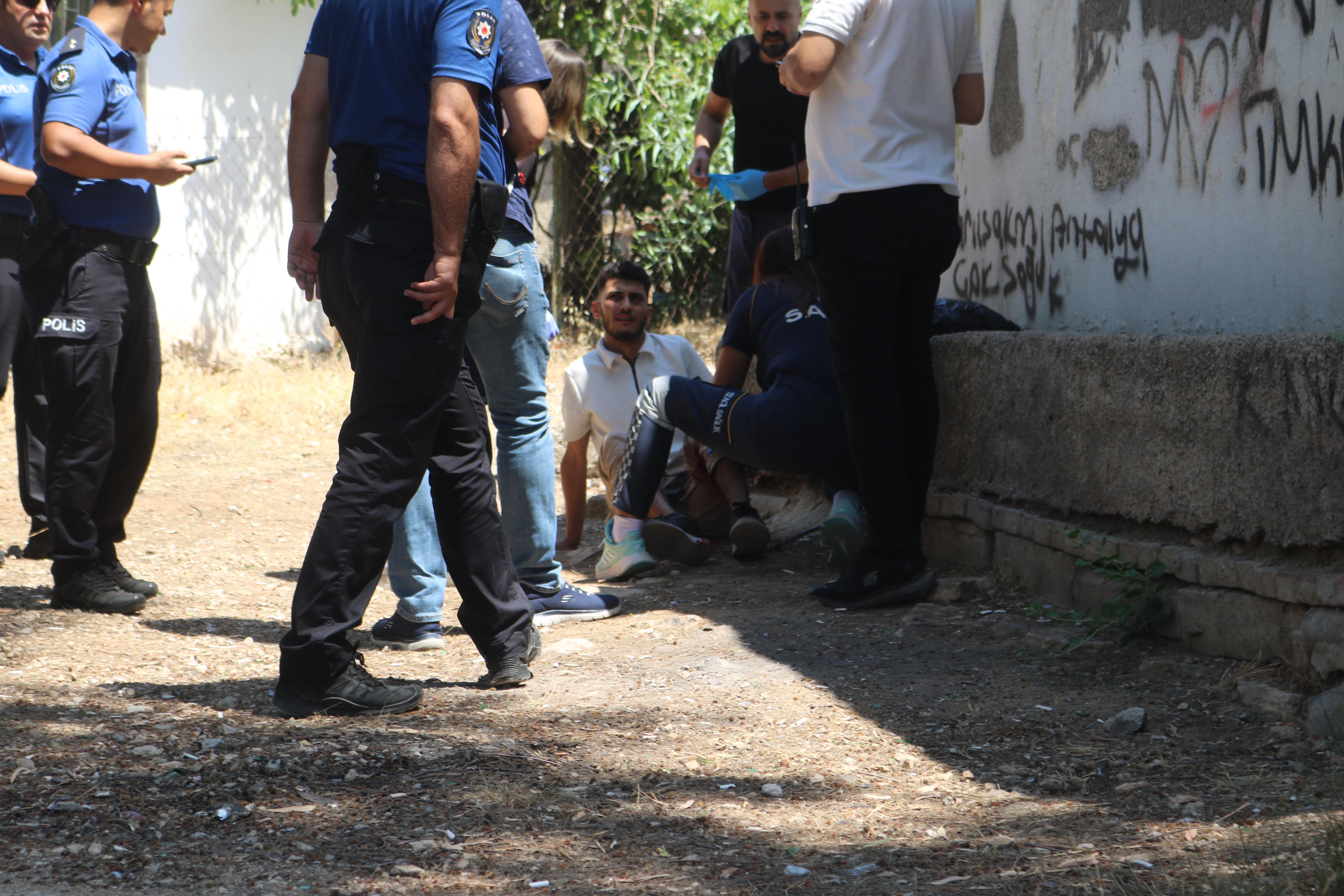 cocuk-parkinda-5-bin-lira-alacagi-oldugu-805030-238350.jpg