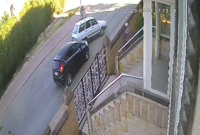 kirsehir-araciyla-onunu-kestigi-otomobi-808453-239411.jpg