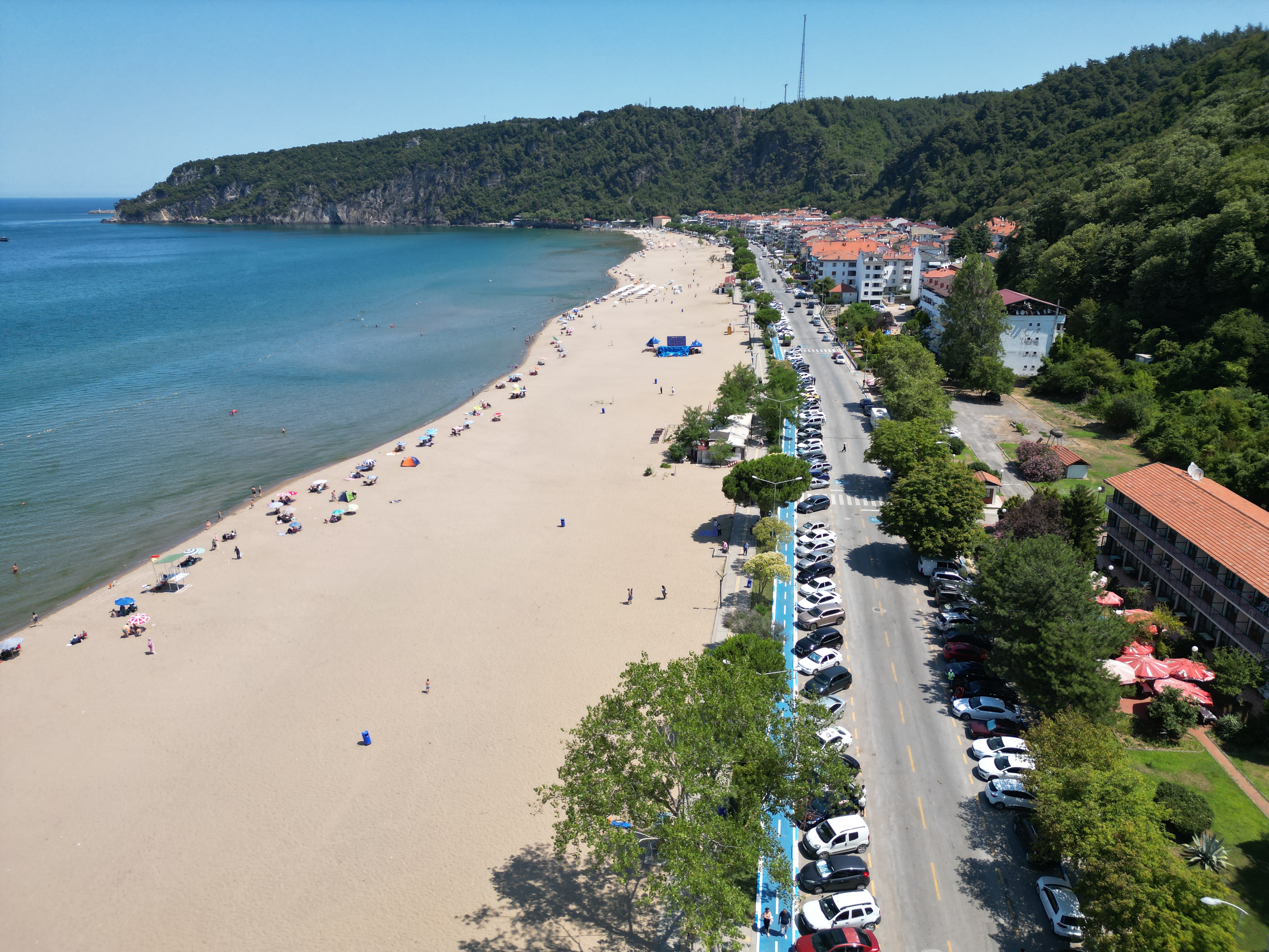 bartinda-su-soguk-olunca-plaj-bos-kaldi-829388-245753.jpg