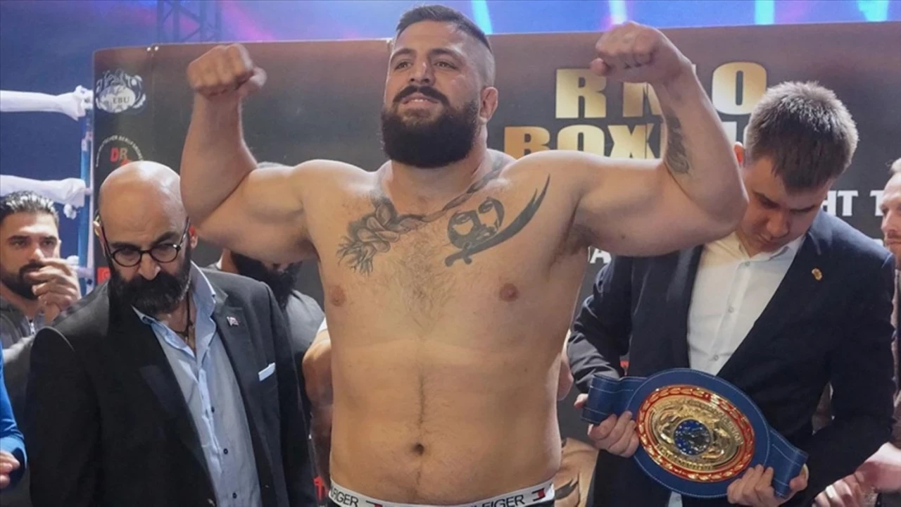 agir-siklet-boks-sampiyonu-umut-camkiran-unvanini-korudu-z40t.webp
